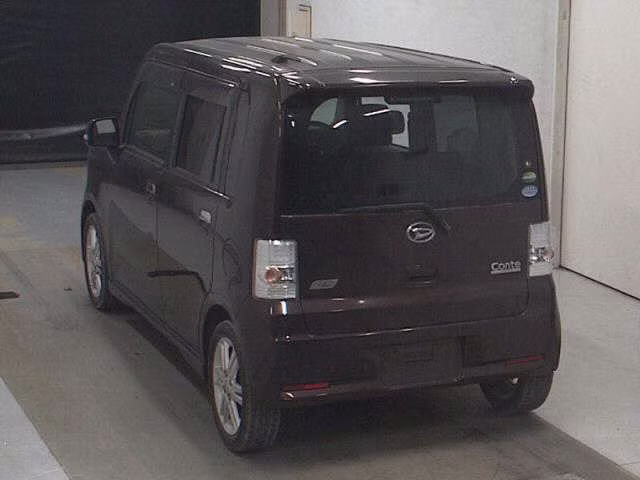 DAIHATSU MOVE CONTE