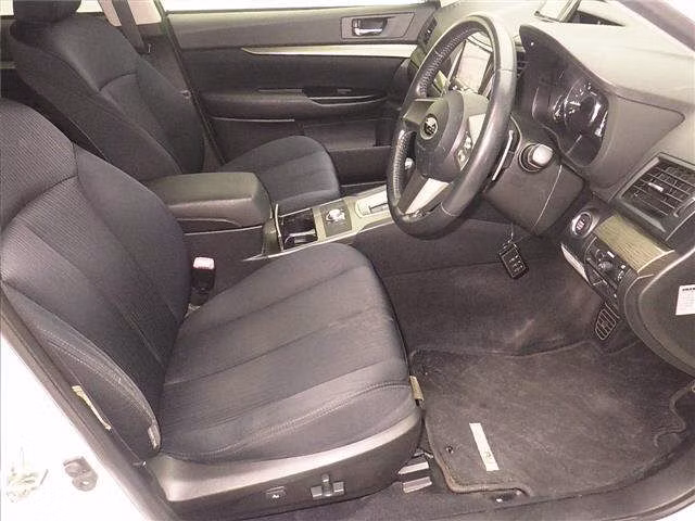 SUBARU LEGACY B4