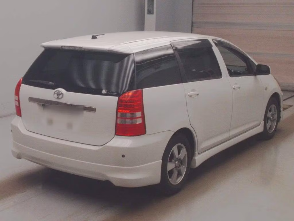 TOYOTA WISH