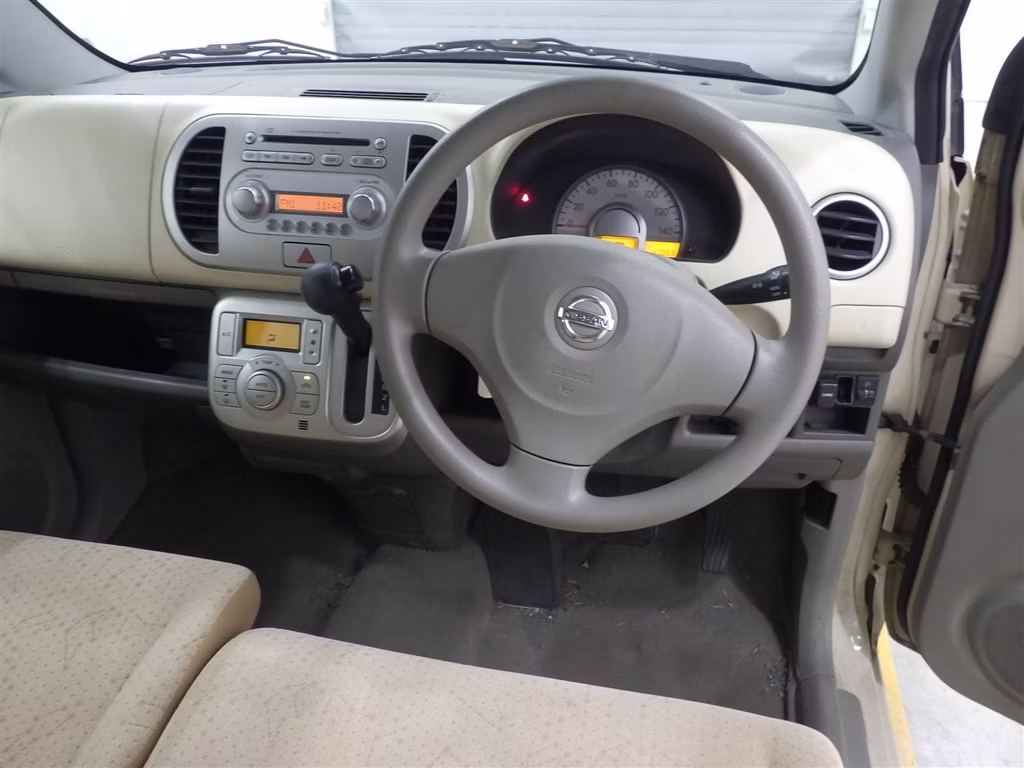 NISSAN MOCO