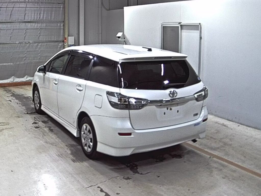 TOYOTA WISH