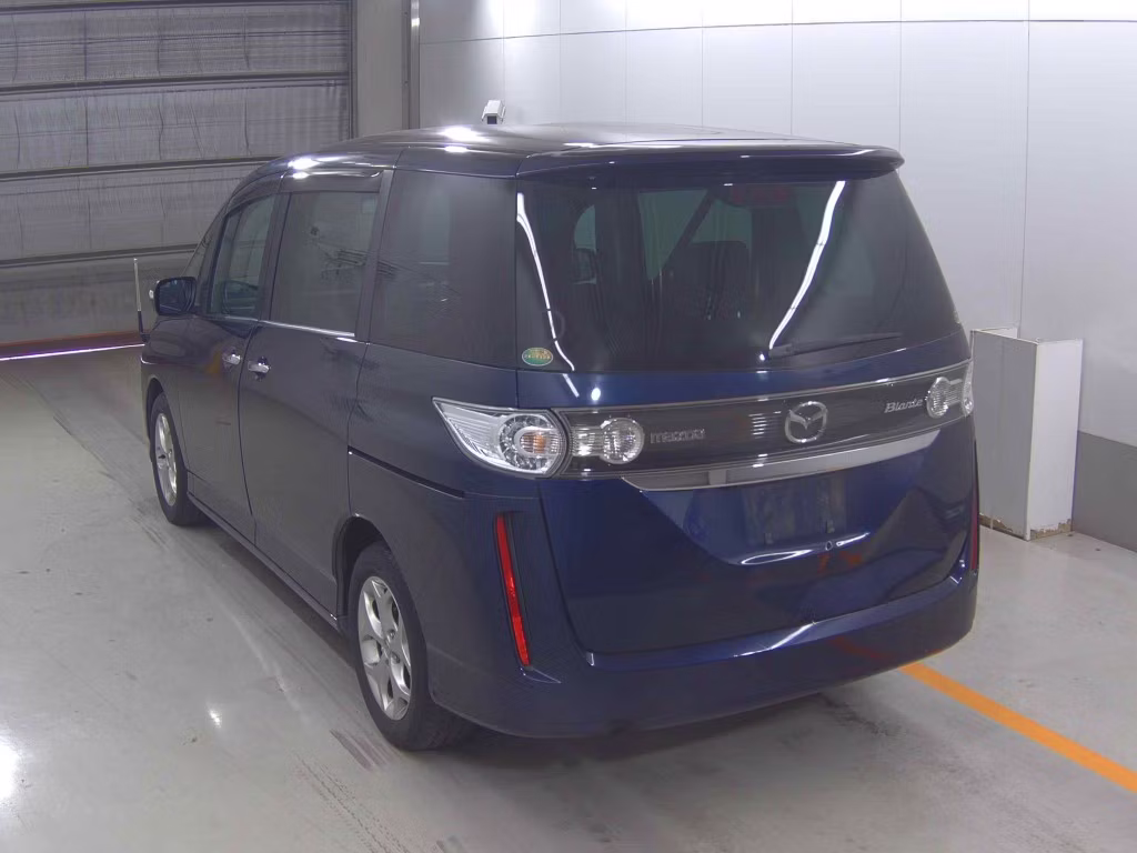 MAZDA BIANTE