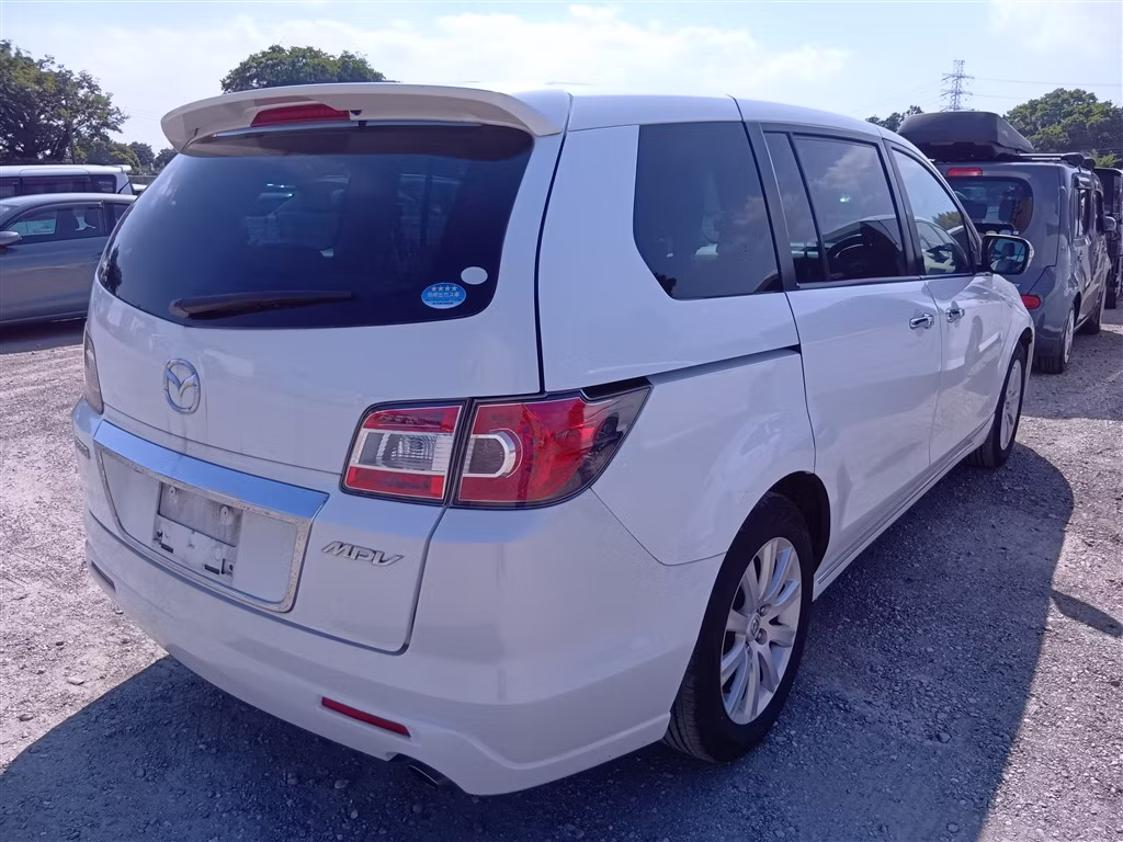 MAZDA MPV