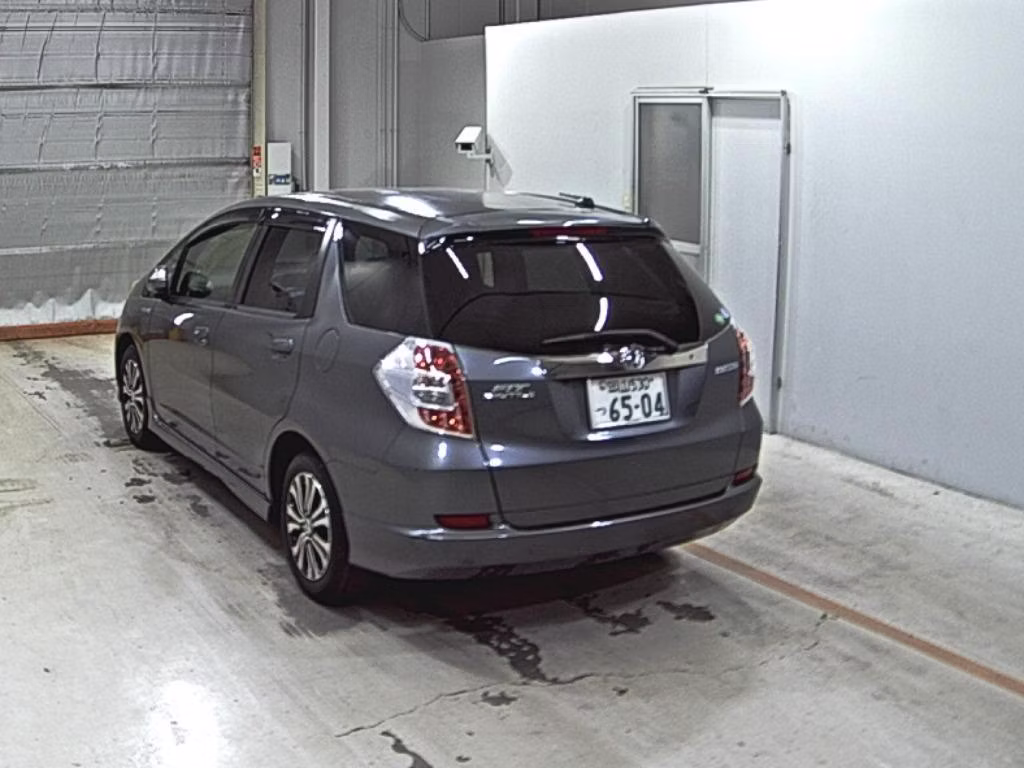 HONDA FIT SHUTTLE