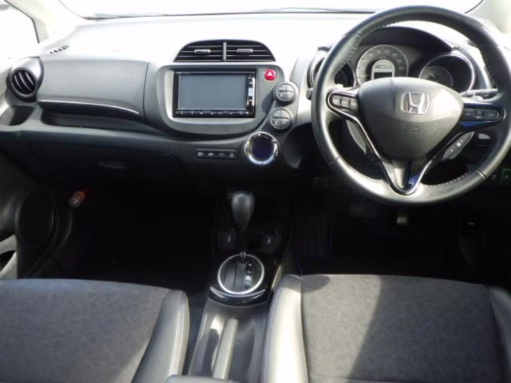 HONDA FIT SHUTTLE