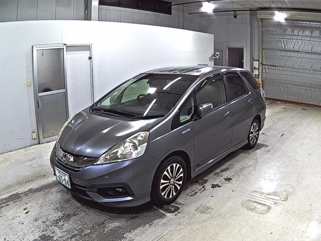 HONDA FIT SHUTTLE