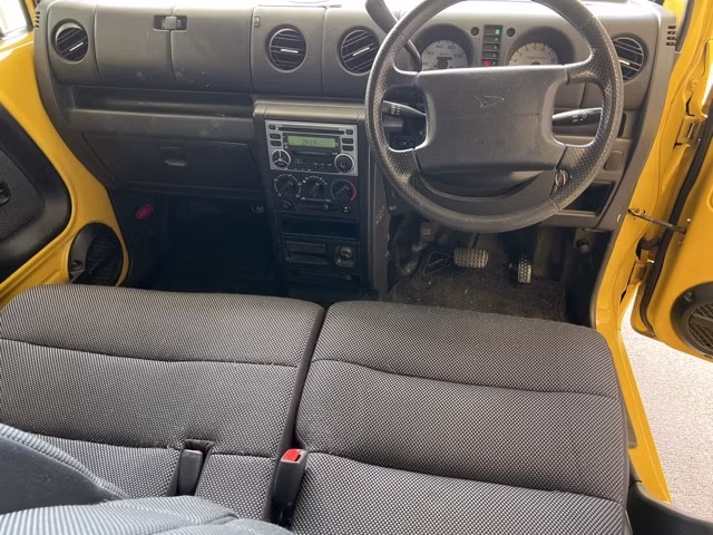DAIHATSU NAKED