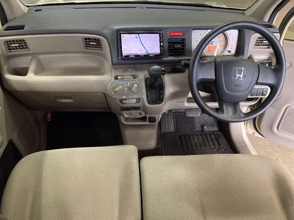 HONDA LIFE
