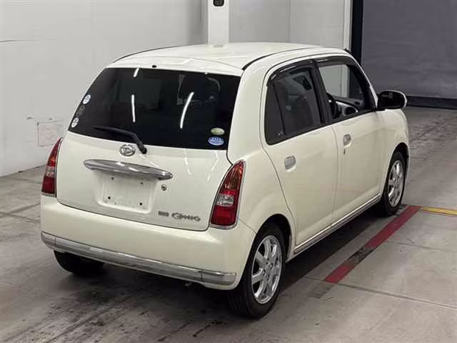 DAIHATSU MIRA GINO