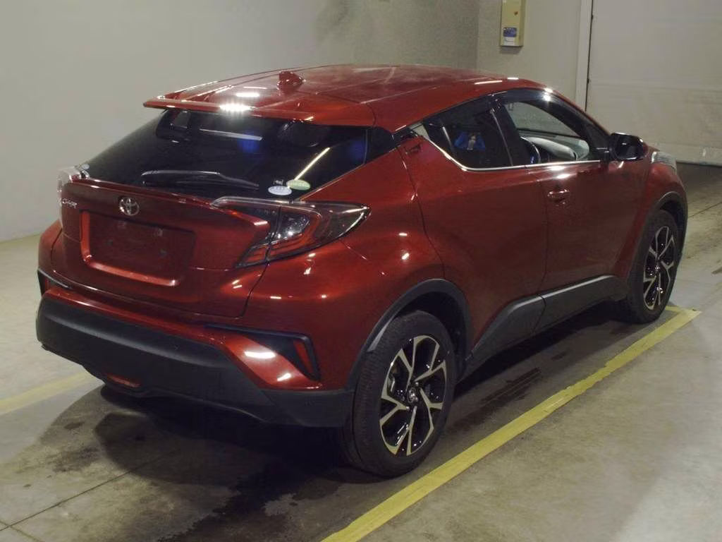 TOYOTA C-HR