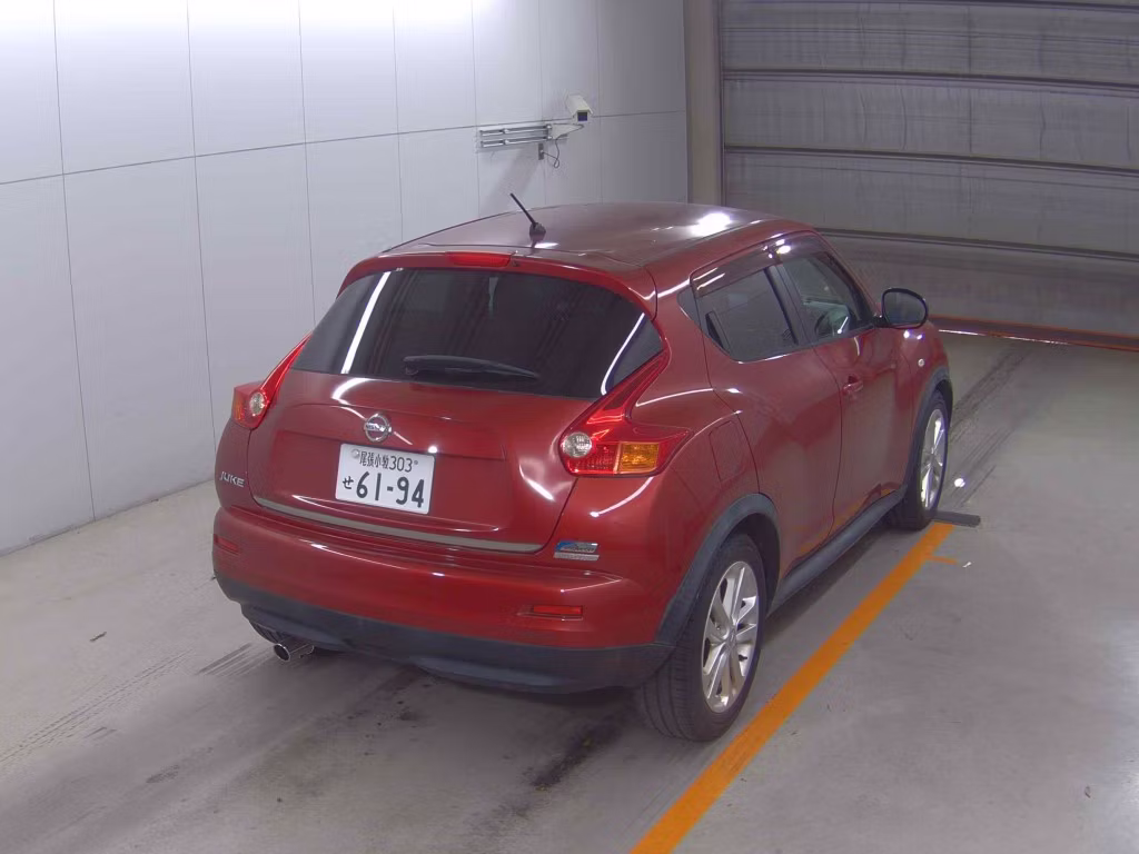 NISSAN JUKE