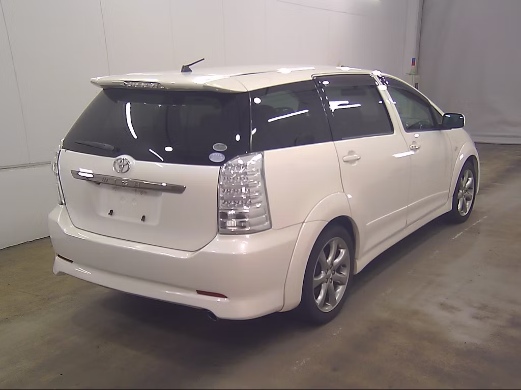 TOYOTA WISH