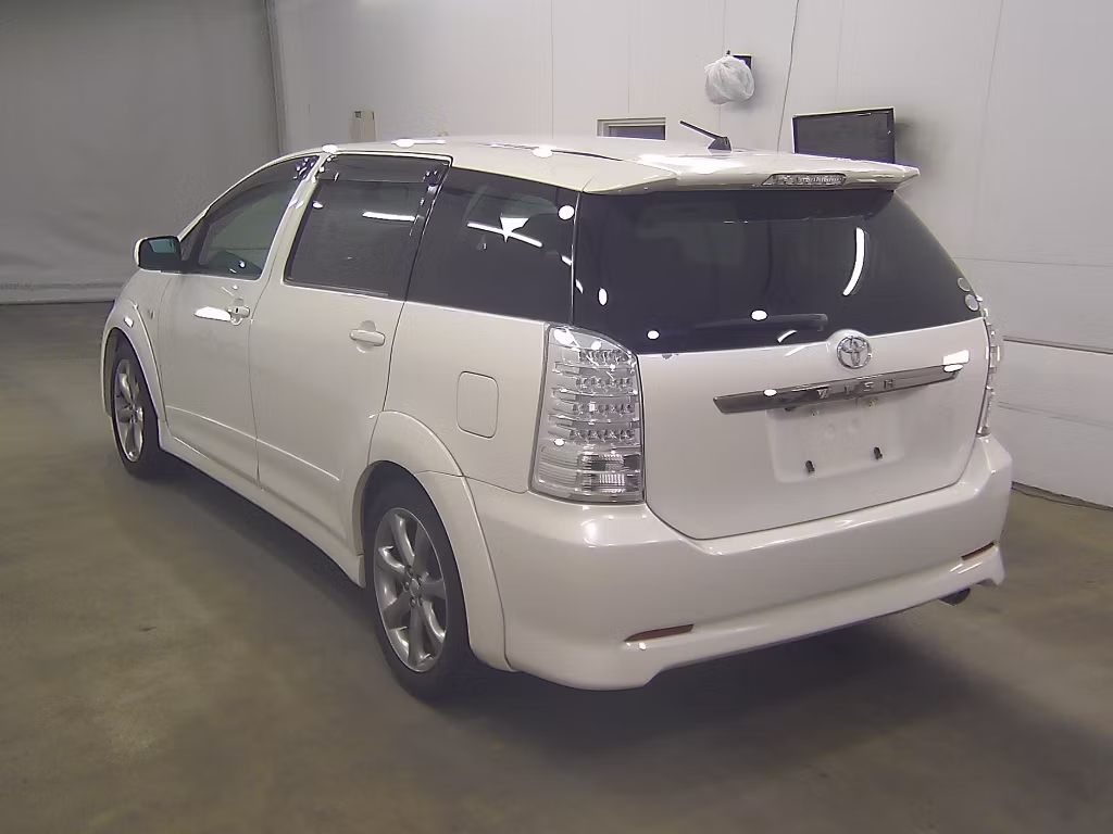 TOYOTA WISH