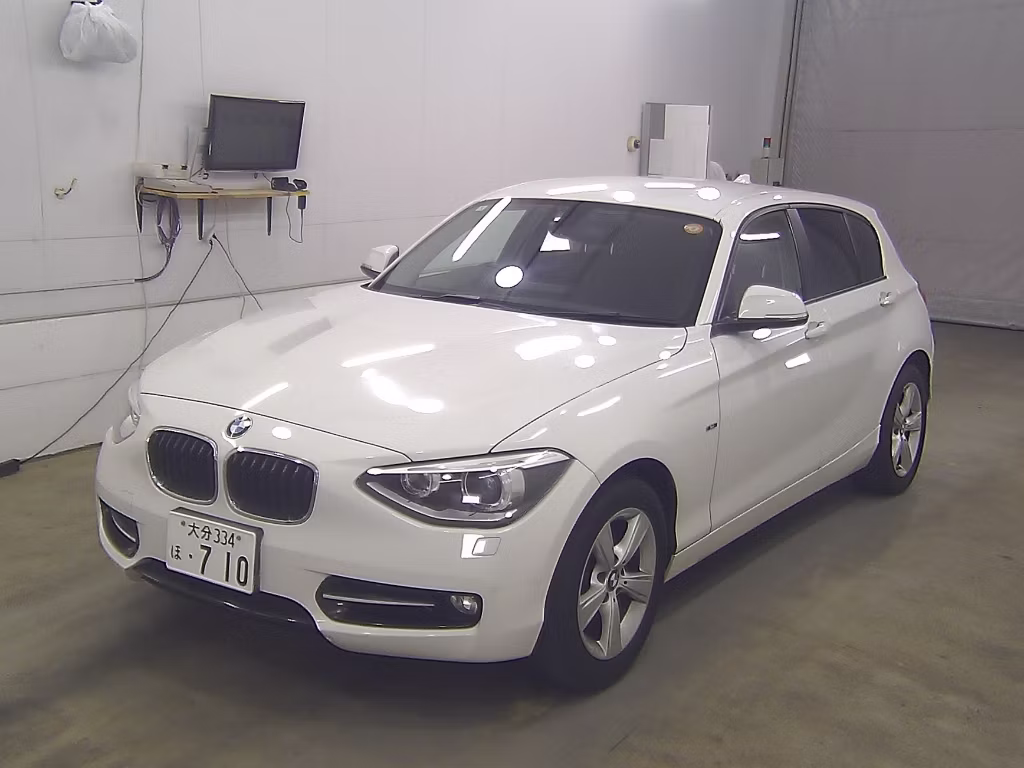BMW 1-SERIES