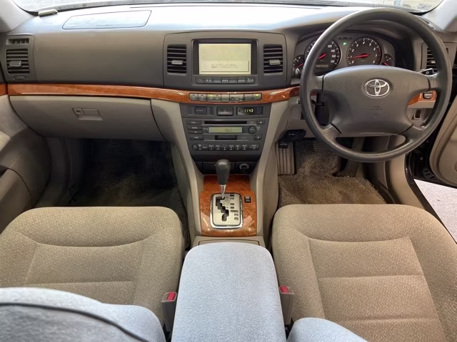 TOYOTA MARK II