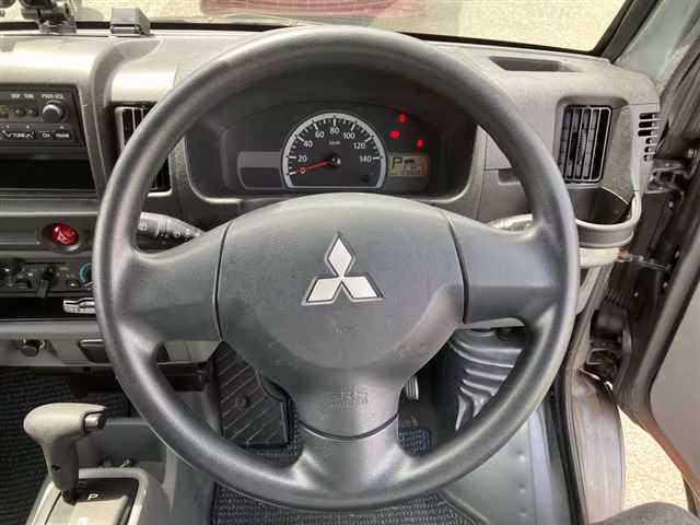 MITSUBISHI MINICAB