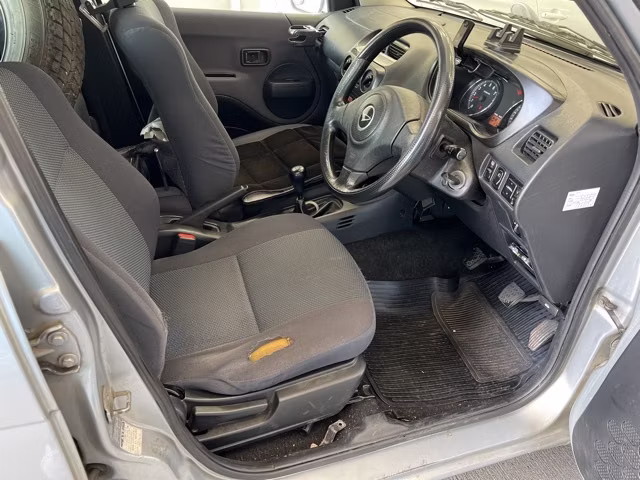 DAIHATSU TERIOS KID