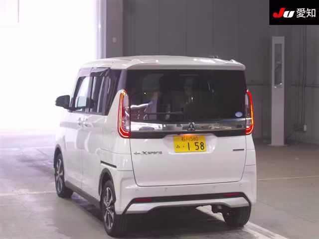 MITSUBISHI EK SPACE