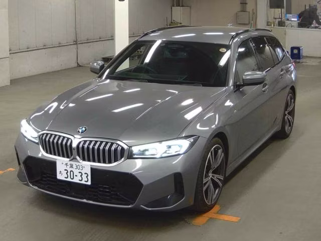BMW 3-SERIES