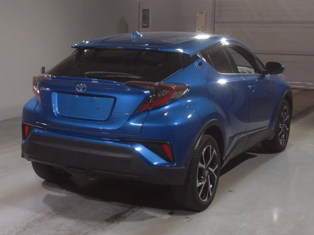 TOYOTA C-HR