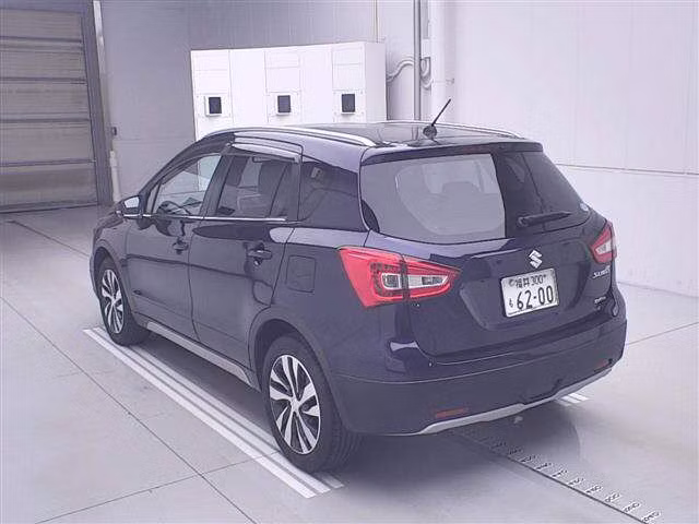 SUZUKI SX4