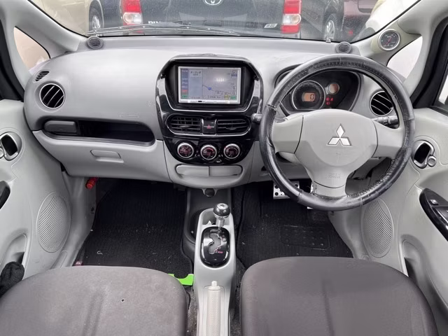 MITSUBISHI I