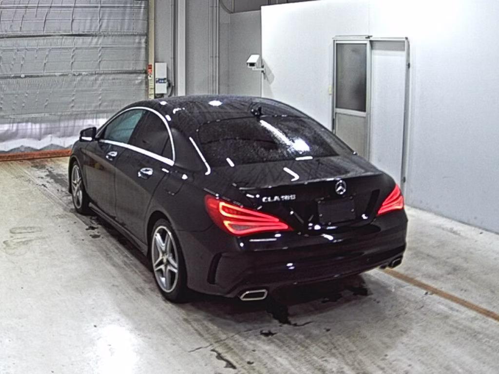 MERCEDES-BENZ CLA-CLASS