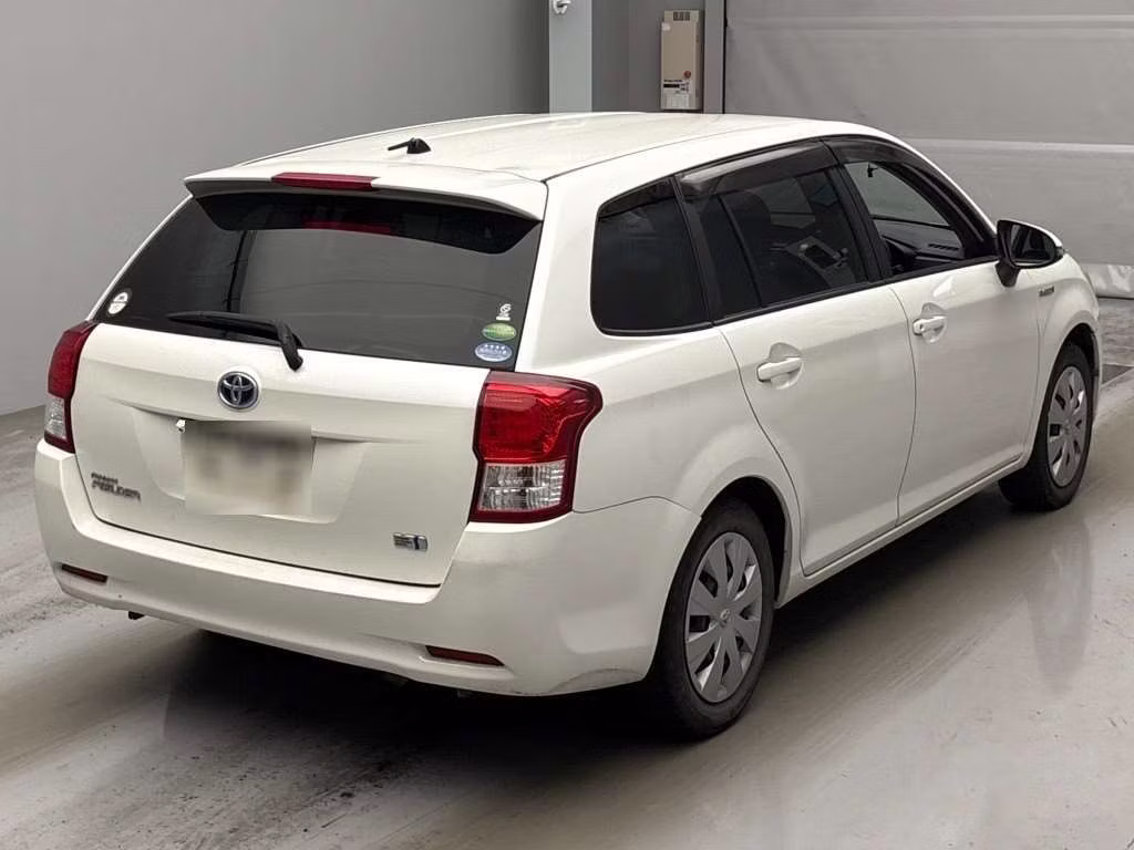 TOYOTA COROLLA FIELDER
