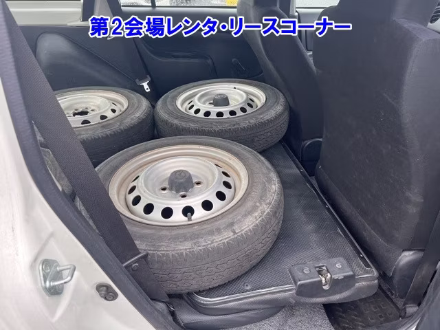 MAZDA FAMILIA