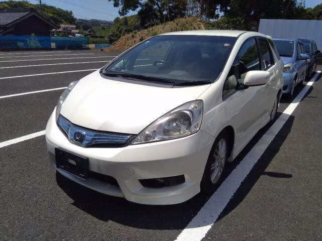 HONDA FIT SHUTTLE