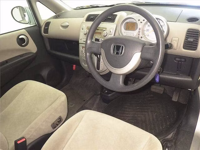 HONDA LIFE