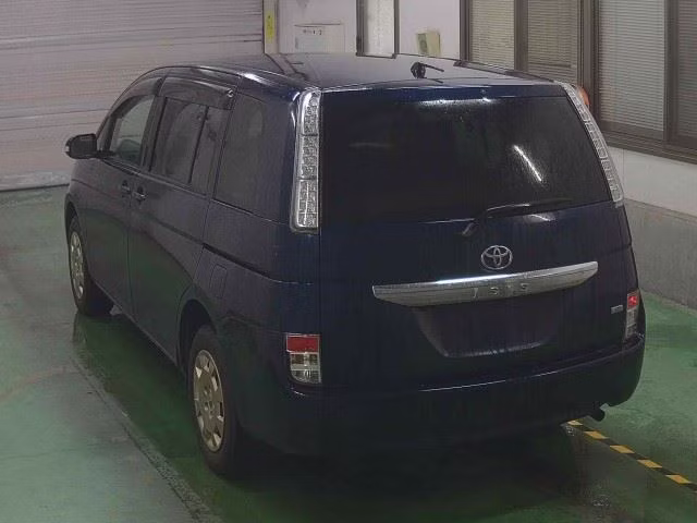 TOYOTA ISIS