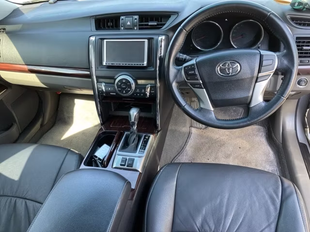 TOYOTA MARK X