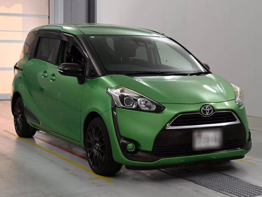 TOYOTA SIENTA