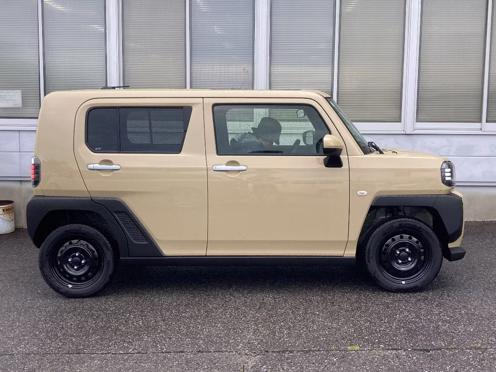 DAIHATSU TAFT