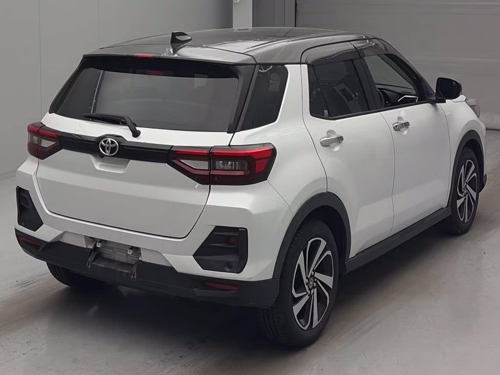 TOYOTA RAIZE