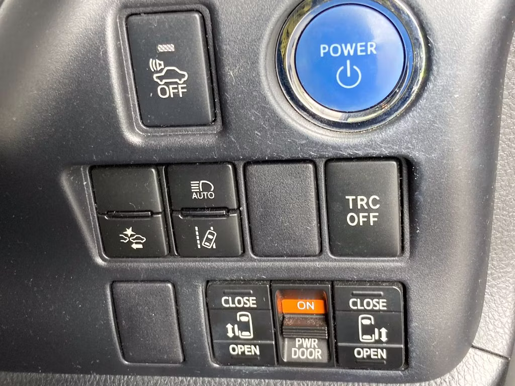 TOYOTA ESQUIRE