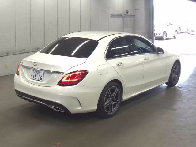 MERCEDES-BENZ C-CLASS