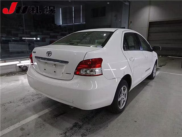 TOYOTA BELTA