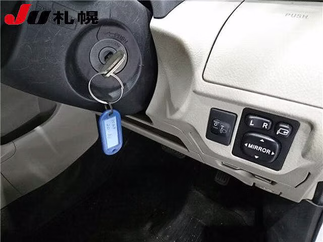 TOYOTA BELTA