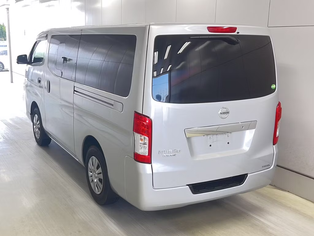 NISSAN NV350 CARAVAN