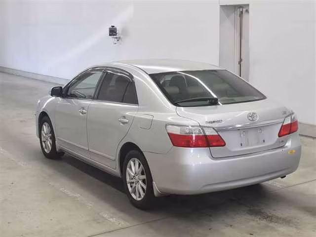 TOYOTA PREMIO