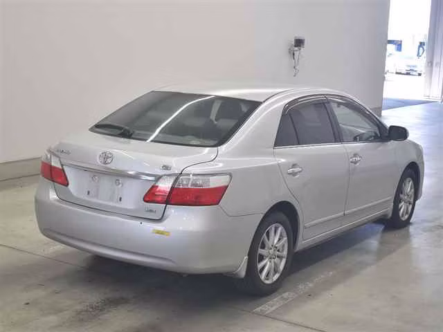 TOYOTA PREMIO