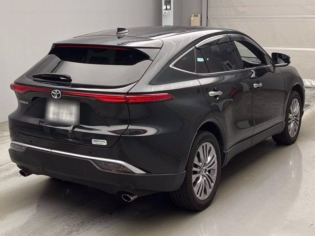 TOYOTA HARRIER