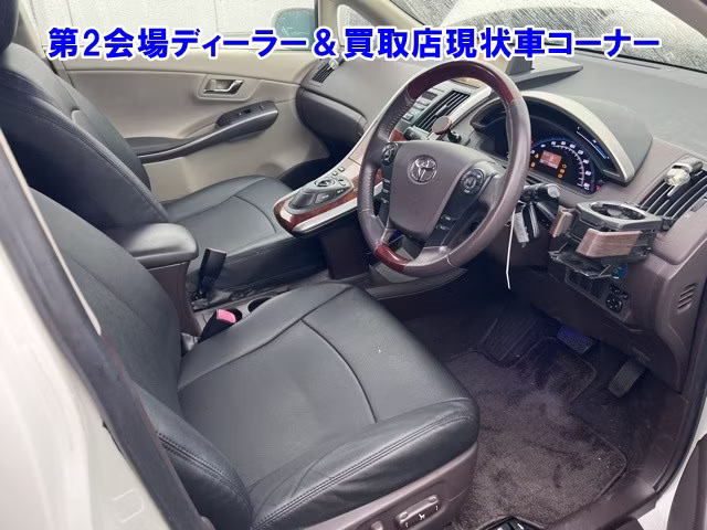 TOYOTA SAI