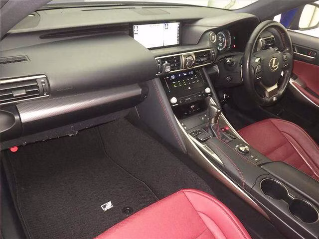LEXUS IS350