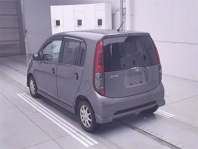 HONDA LIFE