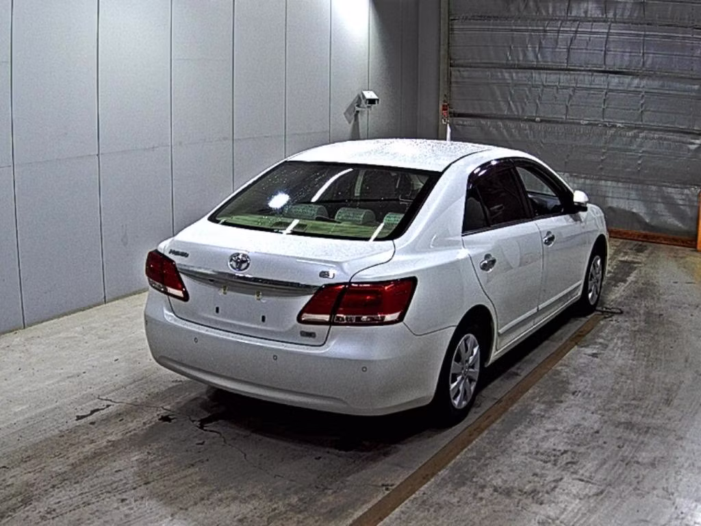 TOYOTA PREMIO