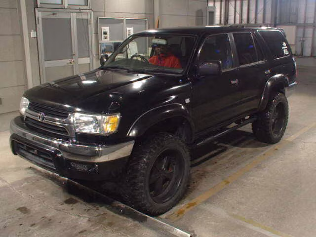 TOYOTA HILUX SURF