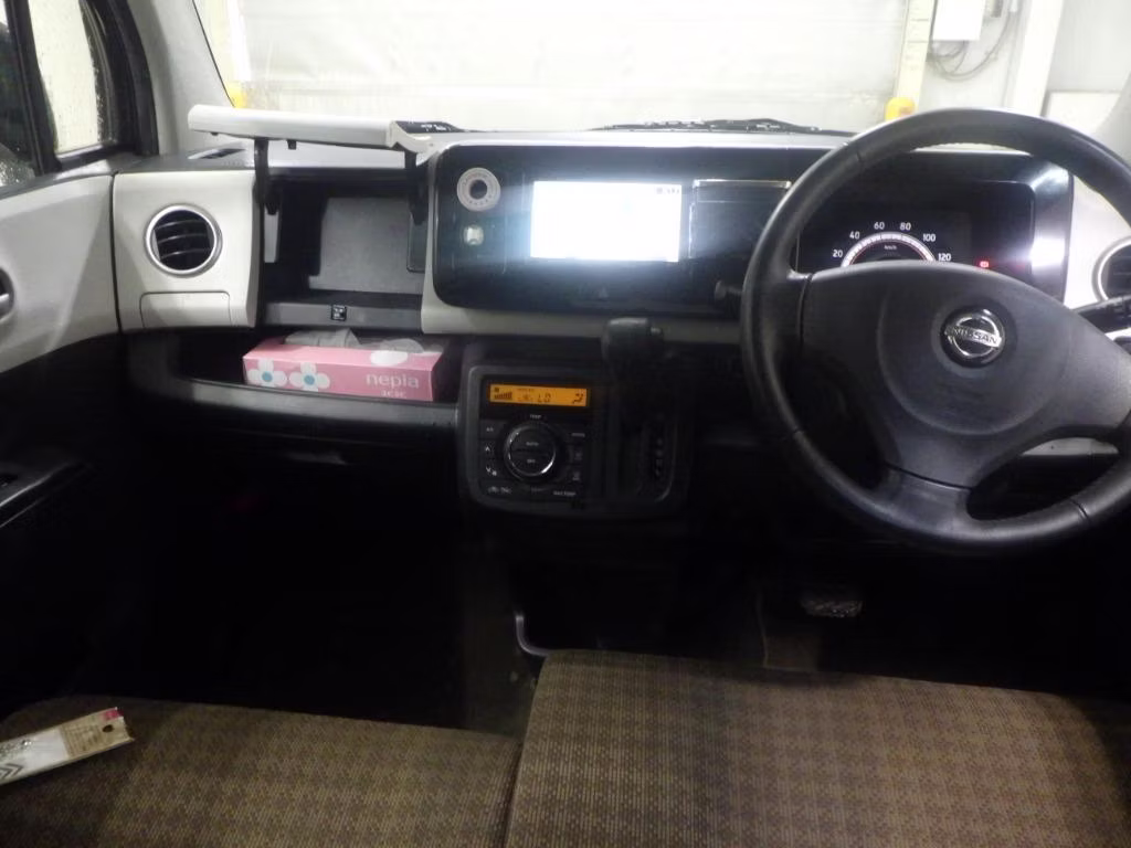 NISSAN MOCO